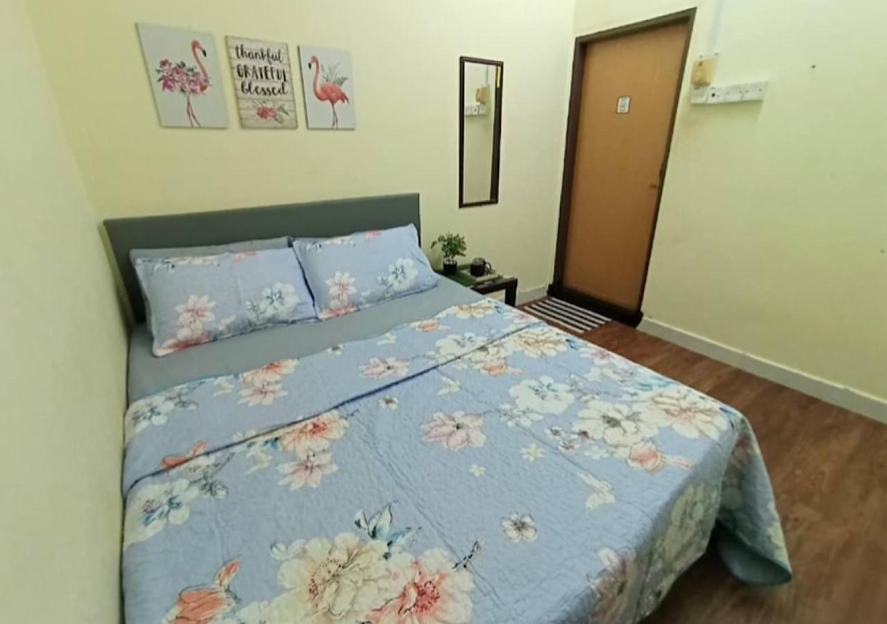 Roomstay Kuala Nerus Gated Parking Kuala Terengganu Exterior foto