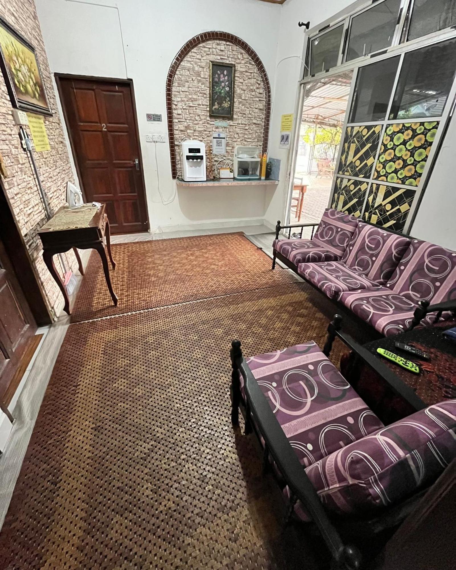 Roomstay Kuala Nerus Gated Parking Kuala Terengganu Exterior foto